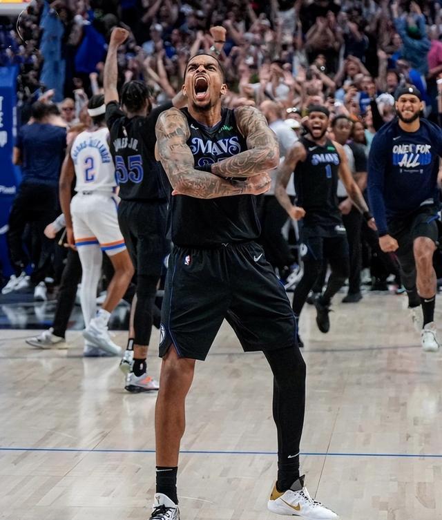 独行侠逆转墨西哥男篮,威斯布鲁克三分雨点燃全场 独行侠逆转墨西哥男篮,威斯布鲁克三分雨点燃全场