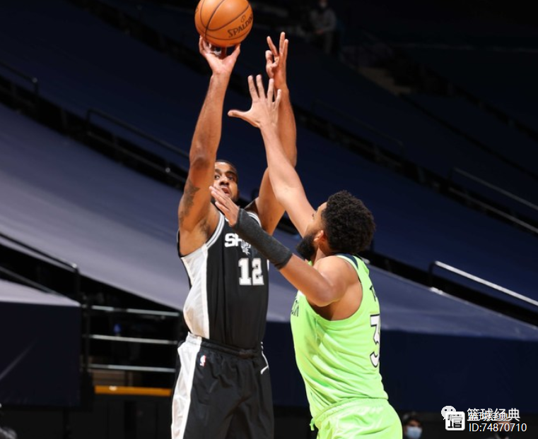 开云体育APP下载-天津队鏖战广州队，德罗赞扛起全队