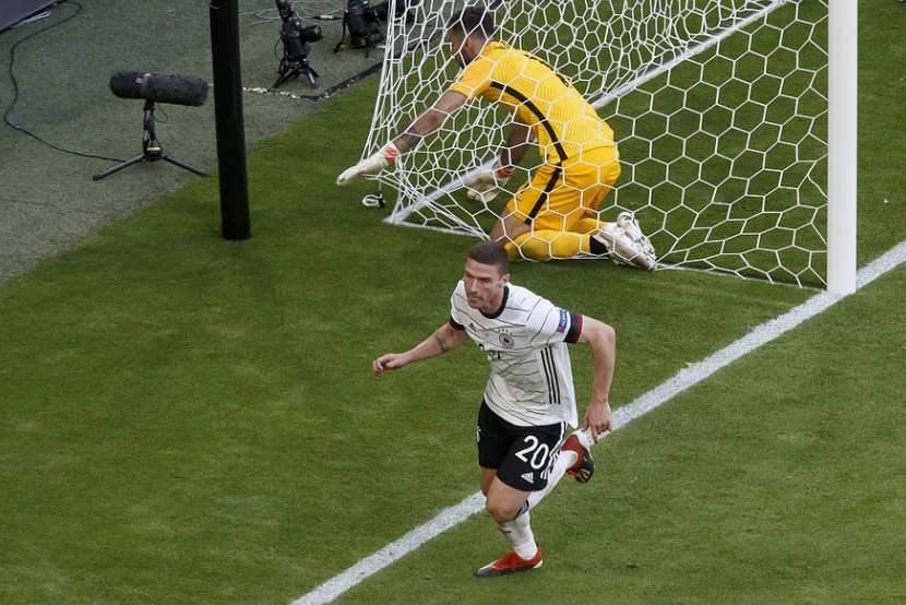 开云体育官方网站-德国队逆转法国队，辛杜点燃赛场