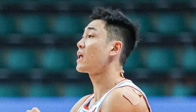 广州队翻盘江苏队，高诗岩点燃赛场